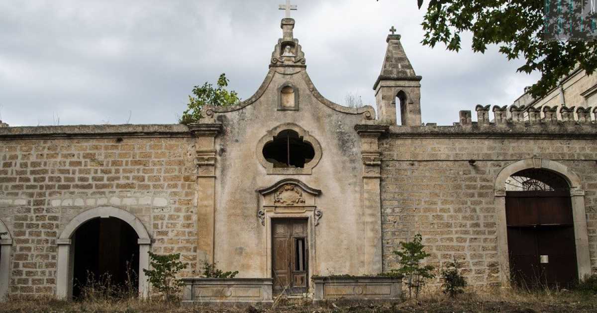 Gioia del Colle, la "casa degli spiriti": gotica dimora avvolta da storie inquietanti